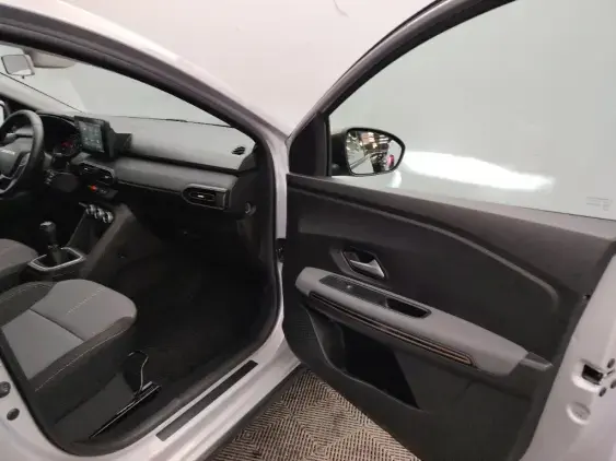 DACIA SANDERO III - voiture d'occasion - Photo 19