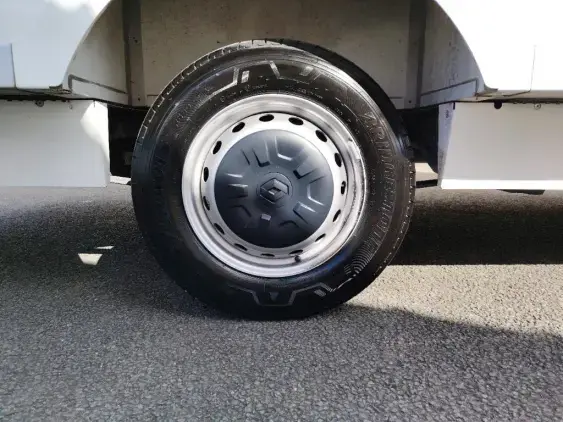 RENAULT MASTER III - voiture d'occasion - Photo 17