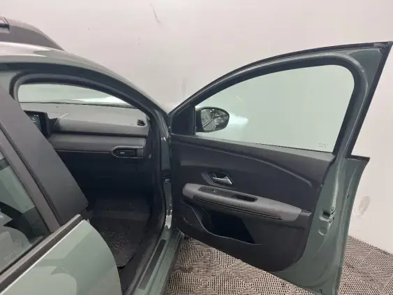 DACIA SANDERO III - voiture d'occasion - Photo 20