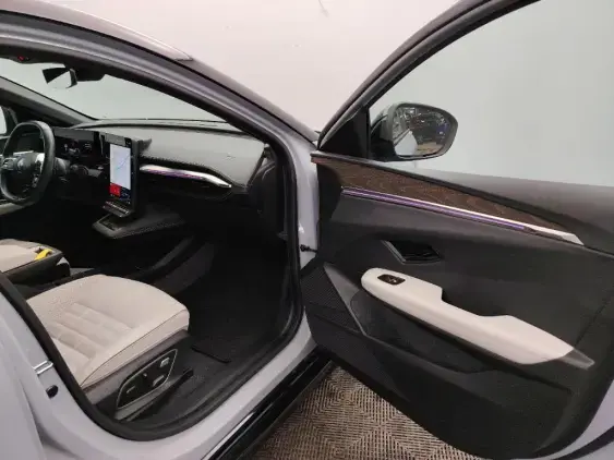 RENAULT MEGANE V - voiture d'occasion - Photo 20