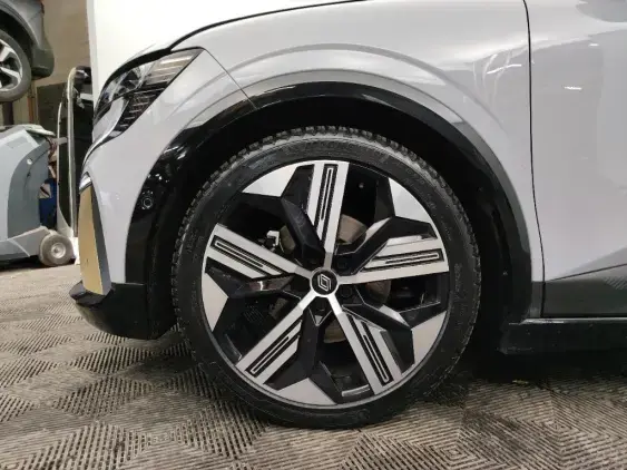 RENAULT MEGANE V - voiture d'occasion - Photo 23