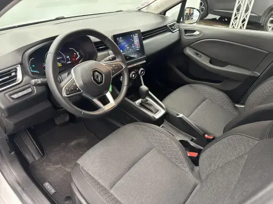 RENAULT CLIO V - voiture d'occasion - Photo 18