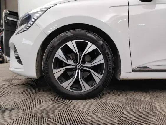 RENAULT CLIO V - voiture d'occasion - Photo 23