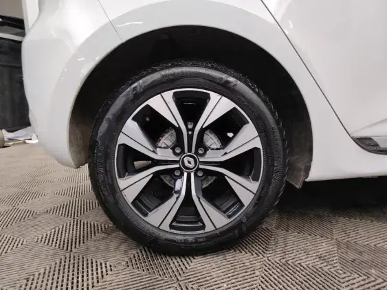 RENAULT CLIO V - voiture d'occasion - Photo 25