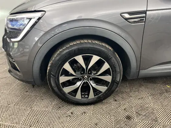 RENAULT ARKANA - voiture d'occasion - Photo 23