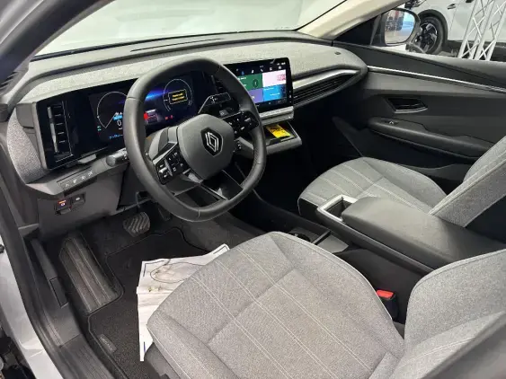 RENAULT MEGANE V - voiture d'occasion - Photo 18