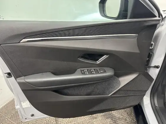 RENAULT MEGANE V - voiture d'occasion - Photo 19