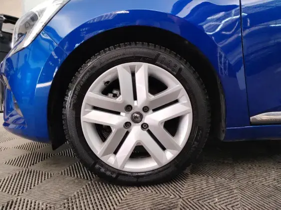 RENAULT CLIO V - voiture d'occasion - Photo 23