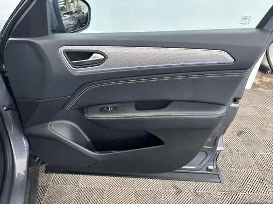 RENAULT ARKANA - voiture d'occasion - Photo 20