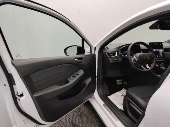 RENAULT CLIO V - voiture d'occasion - Photo 19