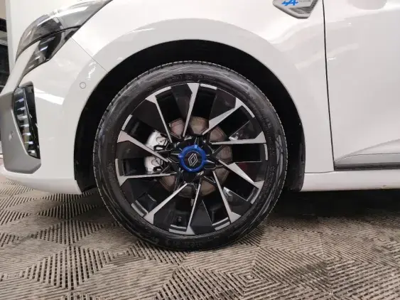 RENAULT CLIO V - voiture d'occasion - Photo 23