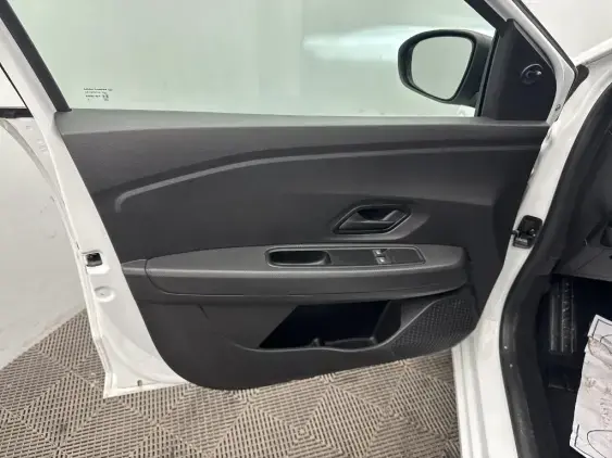 DACIA SANDERO III - voiture d'occasion - Photo 18