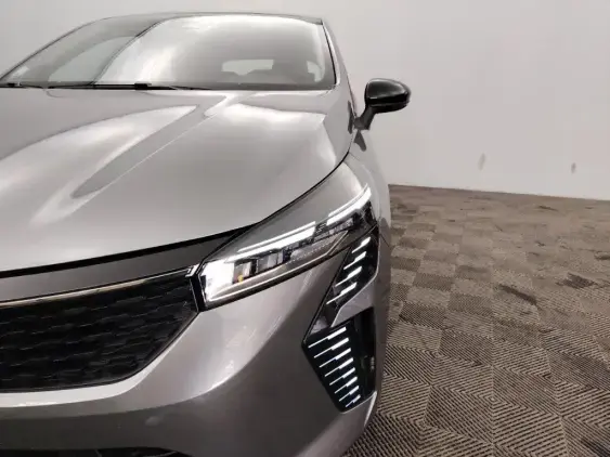 RENAULT CLIO V - voiture d'occasion - Photo 22