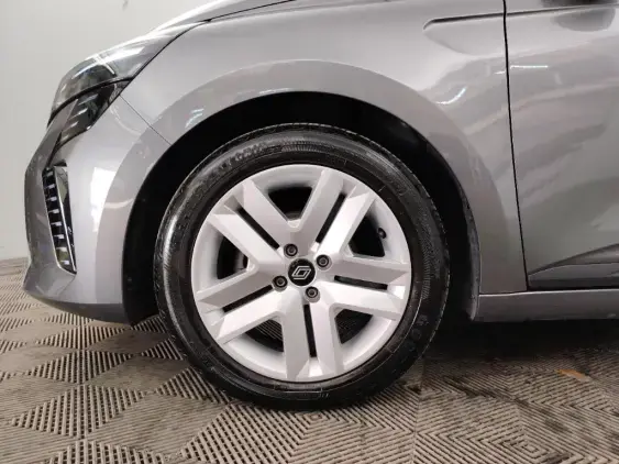 RENAULT CLIO V - voiture d'occasion - Photo 23