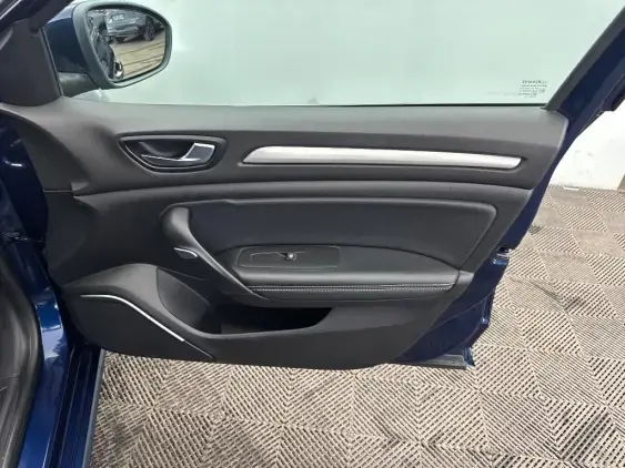 RENAULT MEGANE IV - voiture d'occasion - Photo 20