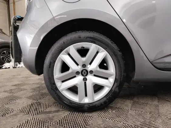 RENAULT CLIO V - voiture d'occasion - Photo 24