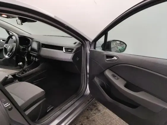 RENAULT CLIO V - voiture d'occasion - Photo 20