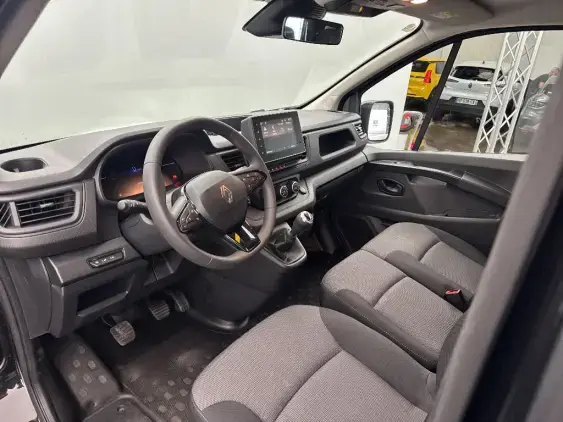 RENAULT TRAFIC III - voiture d'occasion - Photo 17