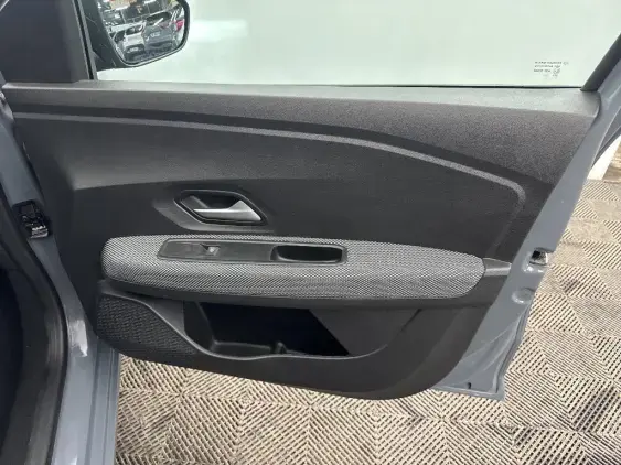 DACIA SANDERO III - voiture d'occasion - Photo 20