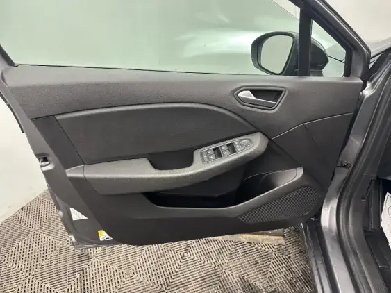 RENAULT CLIO V - voiture d'occasion - Photo 18