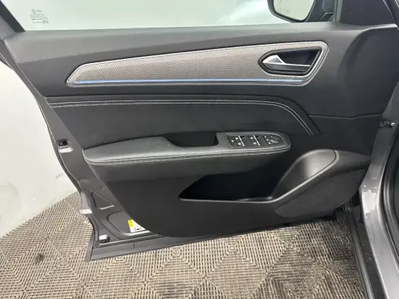 RENAULT ARKANA - voiture d'occasion - Photo 19