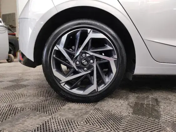 HYUNDAI i20 III - voiture d'occasion - Photo 24