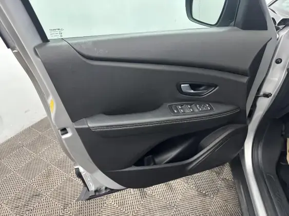 RENAULT GRAND SCENIC IV - voiture d'occasion - Photo 18