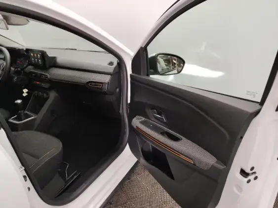 DACIA SANDERO III - voiture d'occasion - Photo 18