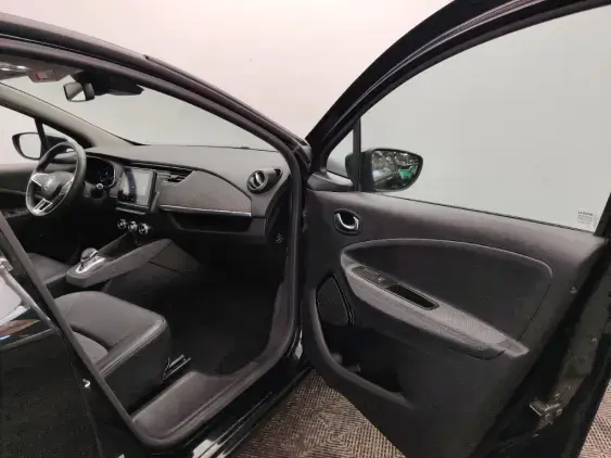 RENAULT ZOE - voiture d'occasion - Photo 18