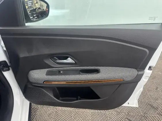 DACIA SANDERO III - voiture d'occasion - Photo 19