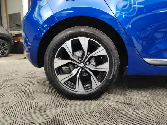 RENAULT CLIO V - voiture d'occasion - Photo 24