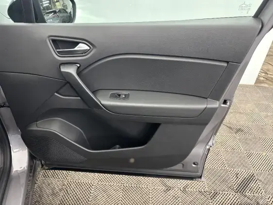 RENAULT CAPTUR II - voiture d'occasion - Photo 20