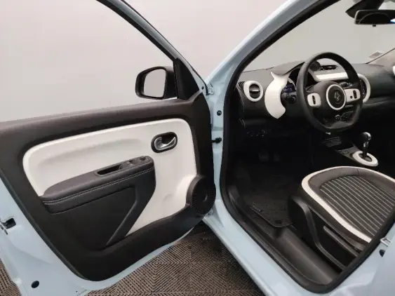RENAULT TWINGO ELECTRIQUE III - voiture d'occasion - Photo 17