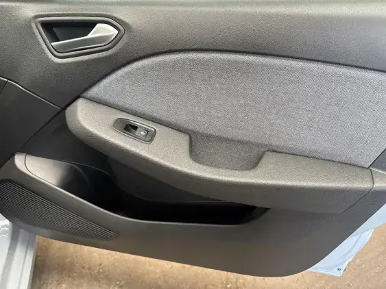 RENAULT CLIO V - voiture d'occasion - Photo 17