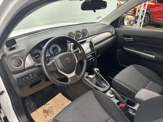 SUZUKI VITARA IV - voiture d'occasion - Photo 17