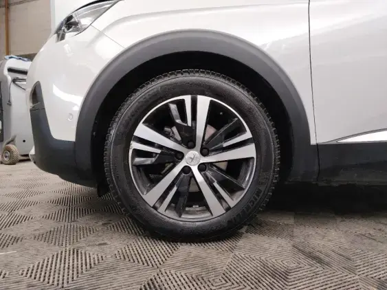 PEUGEOT 3008 II - voiture d'occasion - Photo 22