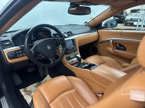 MASERATI GRANTURISMO - voiture d'occasion - Photo 17