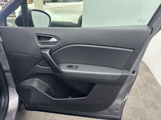 RENAULT CAPTUR II - voiture d'occasion - Photo 20
