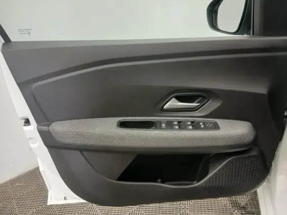 DACIA SANDERO III - voiture d'occasion - Photo 18