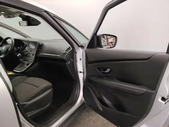RENAULT SCENIC IV - voiture d'occasion - Photo 20