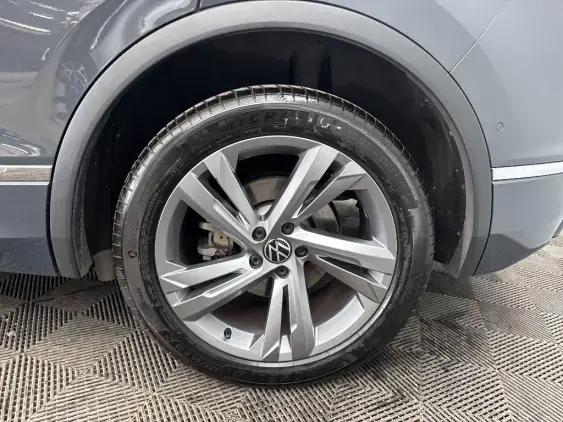 VOLKSWAGEN TIGUAN II - voiture d'occasion - Photo 22
