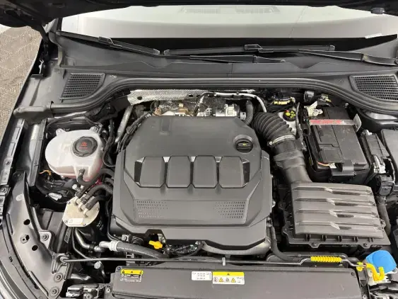 VOLKSWAGEN GOLF VIII - voiture d'occasion - Photo 21