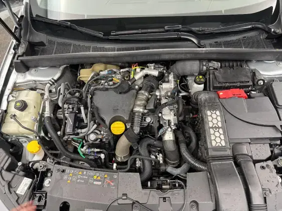 RENAULT MEGANE IV - voiture d'occasion - Photo 21