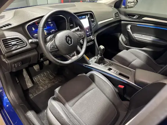 RENAULT MEGANE IV - voiture d'occasion - Photo 18