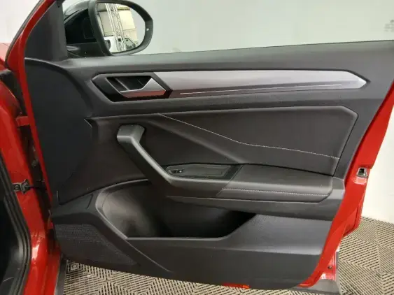 VOLKSWAGEN T-ROC - voiture d'occasion - Photo 19