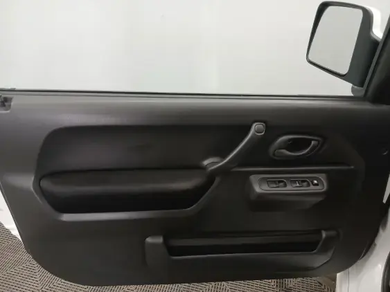 SUZUKI JIMNY JB - voiture d'occasion - Photo 17