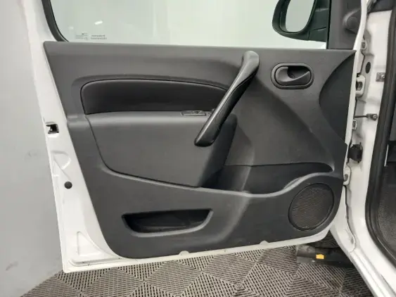 RENAULT KANGOO EXPRESS II - voiture d'occasion - Photo 19