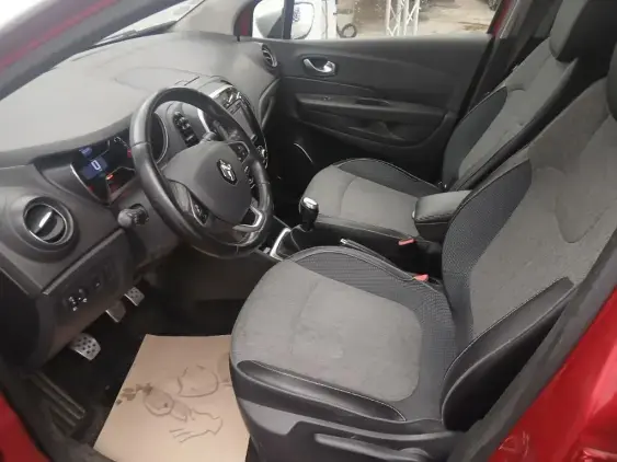 RENAULT CAPTUR - voiture d'occasion - Photo 18