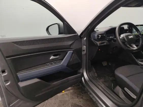 DACIA DUSTER III - voiture d'occasion - Photo 18