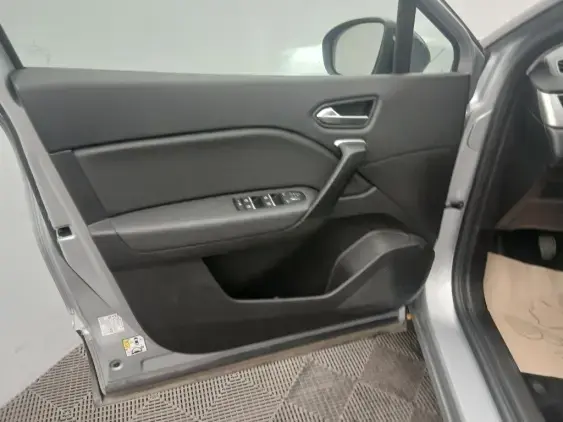 RENAULT CAPTUR II - voiture d'occasion - Photo 17